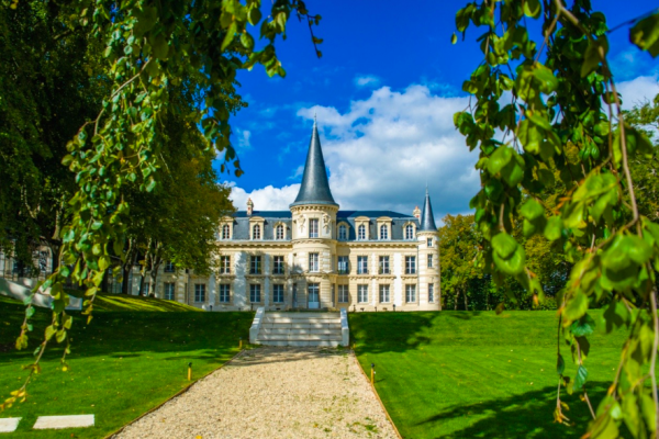 SPLENDIDE CHATEAU – VERSAILLES – OMBLINE