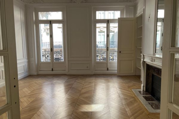 CHARMANT APPARTEMENT – PARIS XVI – MEDEE